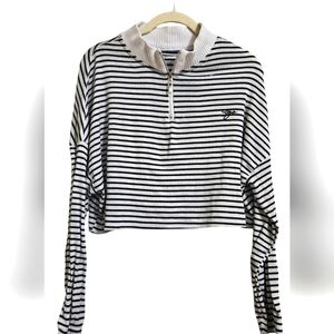 SOGNO Ribbed cotton nautical striped 1/4 zip cropped top. Size Small